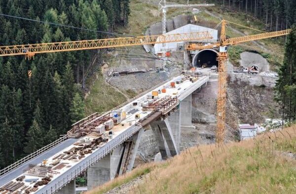 drainagematte-erdberuehrte-bauwerke-bruecken-8edb8bdb