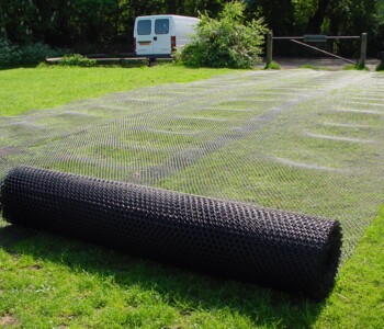 TERRAM-TurfProtecta-Produktbilder-Installation